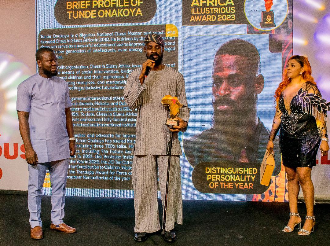TUNDE ONAKOYA